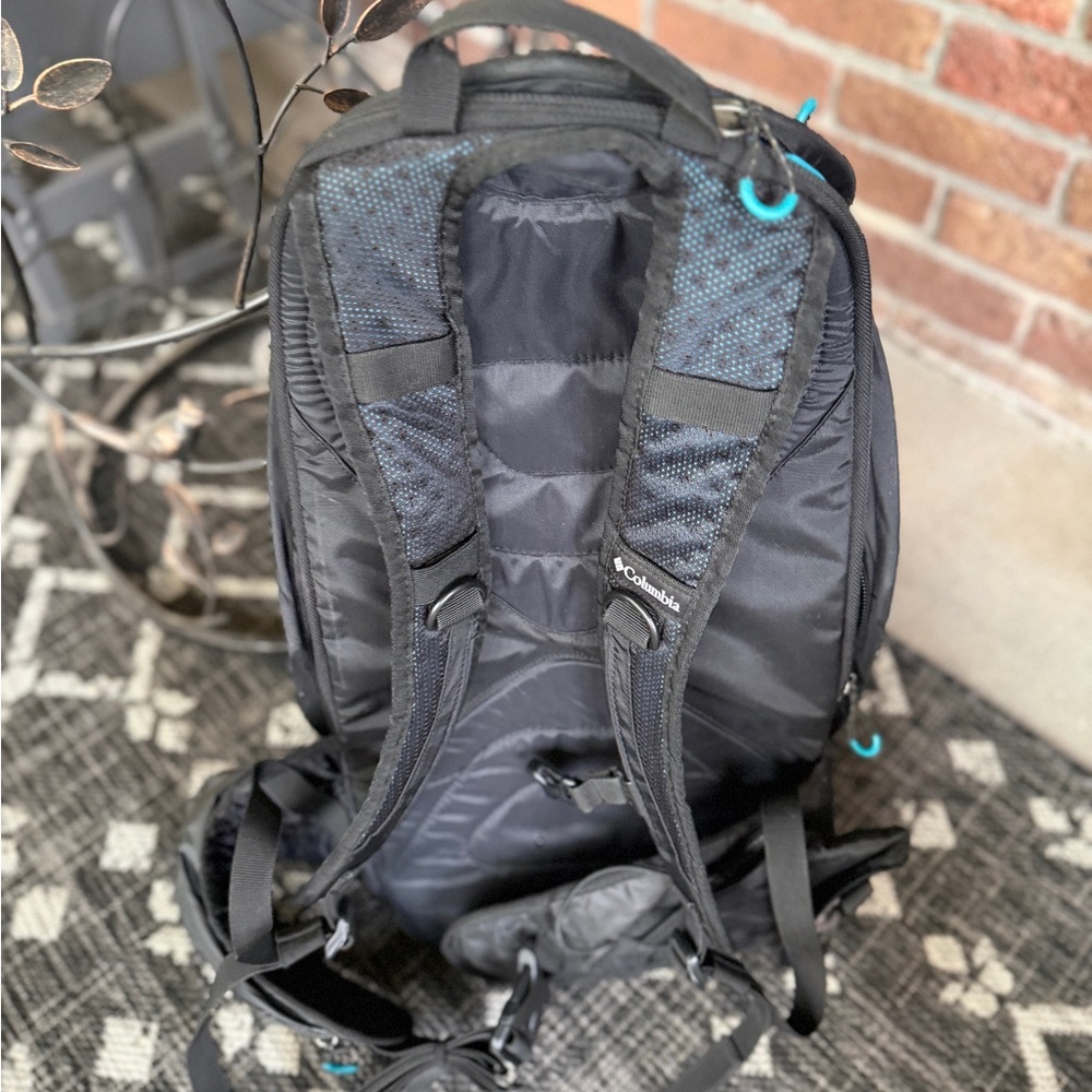 Columbia Titanium Backpack. Dome. Lightweight. Bl… - image 8